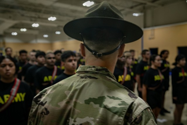 Army Recruits assigned to the New Jersey National Guard’s Recruit Sustainment Program, Recruiting and Retention Battalion, New Jersey Army National Guard, conduct a drill weekend at the National Guard Training Center in Sea Girt, N.J., on July...