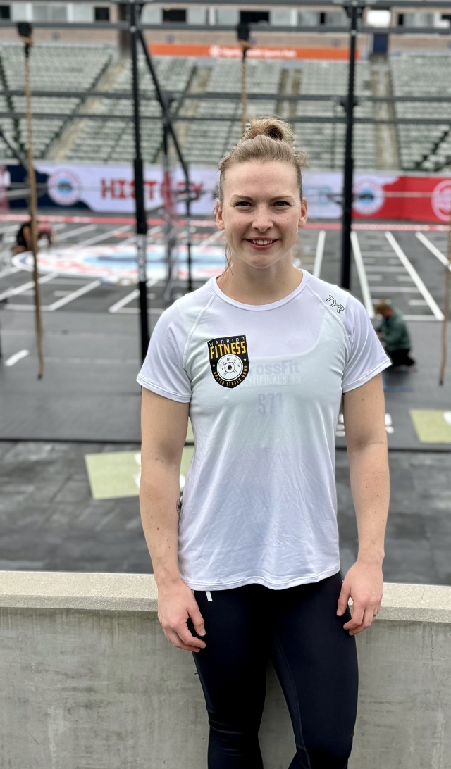 Army Capt. Katie Cunningham, a physical therapist assigned to the Warrior Fitness Team, U.S. Army Recruiting Command, Fort Knox, Kentucky, stops for a photo during the West Coast Classic for the CrossFit Games in Carson, California. (U.S. Army...