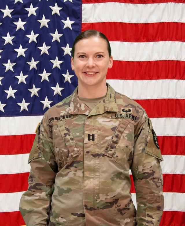 Army Capt. Katie Cunningham, a physical therapist assigned to the Warrior Fitness Team, U.S. Army Recruiting Command, Fort Knox, Kentucky, poses for an official photo. (U.S. Army photo by J'Gaya Grainger)